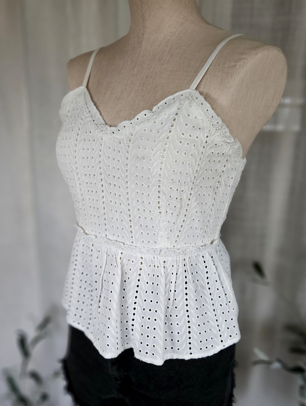 White Cotton Eyelet Peplum Boho Tank Camisole top